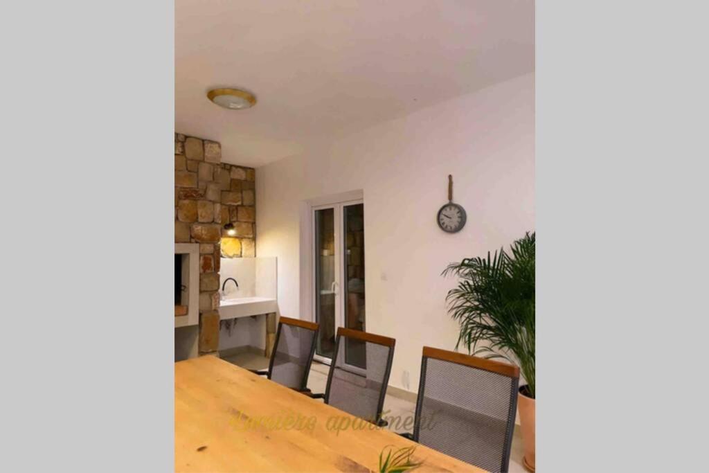 Seaview Pool Apartment-Lumiere, Island Hvar-Gdinj المظهر الخارجي الصورة