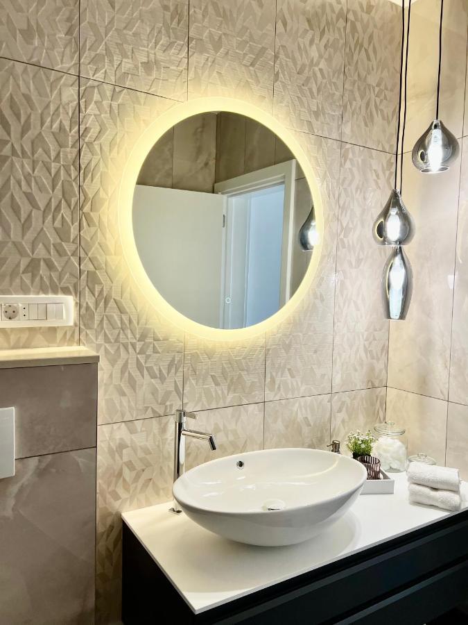 Seaview Pool Apartment-Lumiere, Island Hvar-Gdinj المظهر الخارجي الصورة