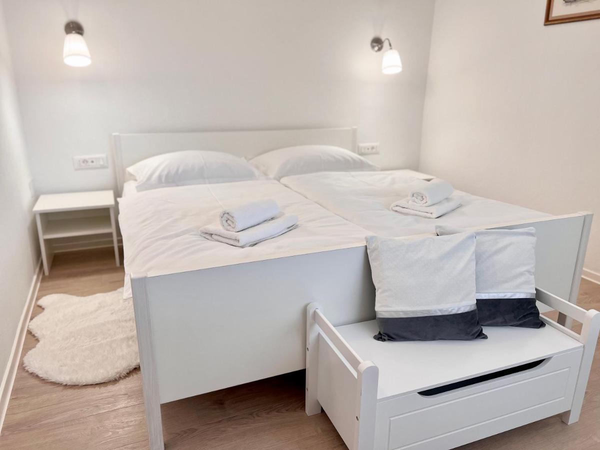 Seaview Pool Apartment-Lumiere, Island Hvar-Gdinj المظهر الخارجي الصورة